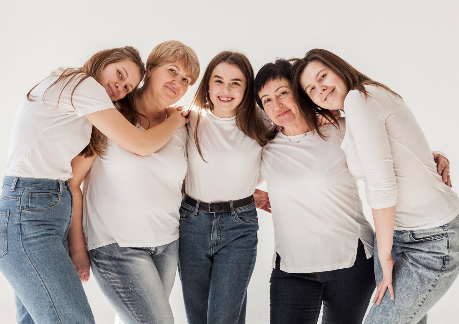 muejeres-unidas-min